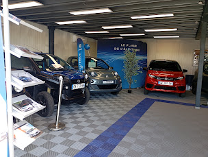 Photo n°14 de AIXAM - Garage de la Demi-Lune Poitiers (DAMIET Automobiles) à Poitiers (Vendeur de voitures d'occasion)