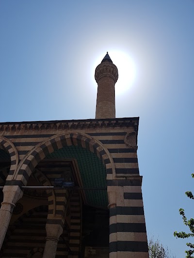 Behram Paşa Camii