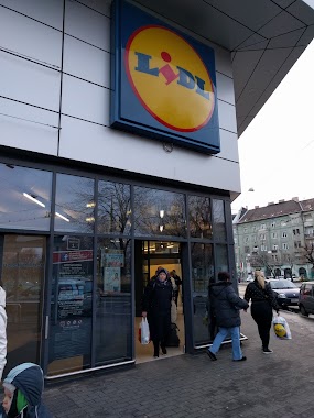 Lidl, Author: Zsuzsa Kiss-Molnár