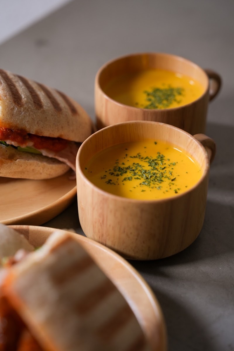 ジュノス カフェ 高円寺 店