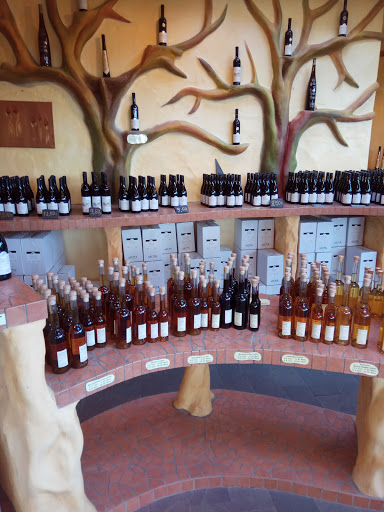 Weingut Försterhof Vinothek - Thumbnail