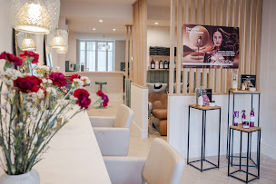 Photo n°10 de CM et MC Coiffure à Lyon (Salon de coiffure)