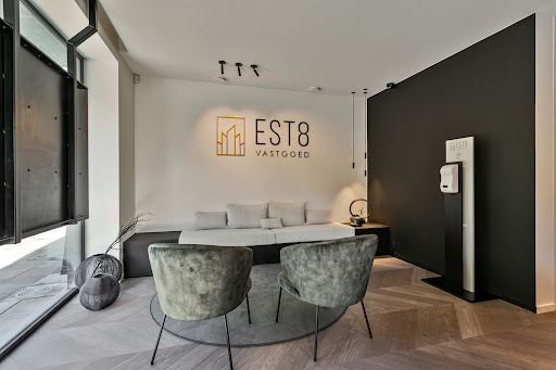 EST8 - Visual