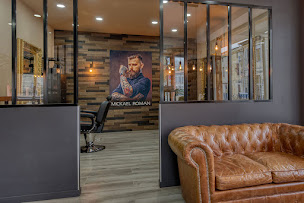 Photo n°13 de Salon de coiffure Mickael Roman à Vayres (Salon de coiffure)