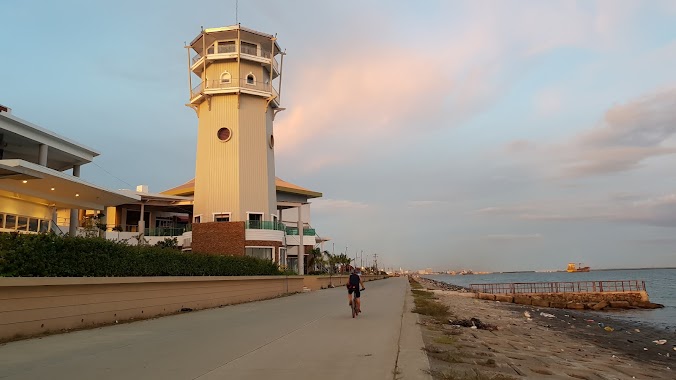 The IL Corso Lighthouse, Author: George Calles