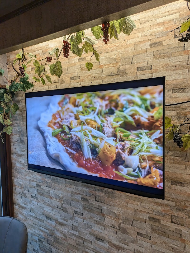 Wine Bar La Uva（ワインバー ラ・ウーヴァ）