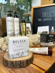 Photo n°7 de Aprium Pharmacie de la Maison Carrée Nîmes à Nîmes (Pharmacie vétérinaire)