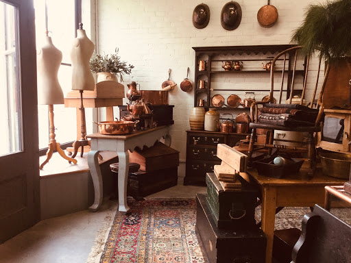 Red Fox Antiques - Thumbnail