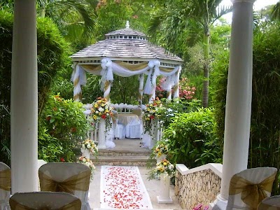 Photos of Day-O Plantation Restaurant & Bar