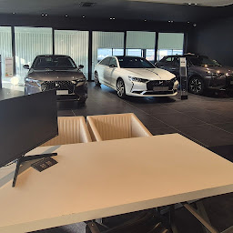 Photo n°4 de DS Store Clermont Ferrand - Groupe Autosphere à Clermont-Ferrand (Service d'entretien des pneus)