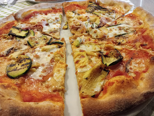 Pizzaioli Si Nasce Di Russo Bernardino - Thumbnail