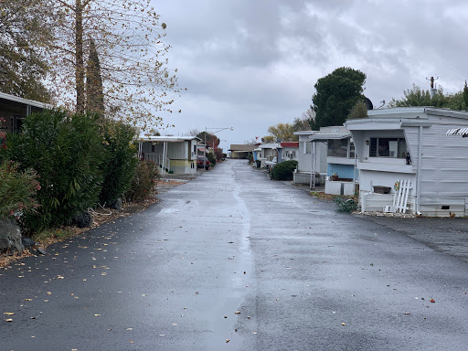 Clearlake Marina RV and Mobile Home Park
