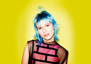 Photo n°1 de Rémi THOR / Paris Opéra (Coiffeur Mixte, Barbier et Esthétique) à Paris (Institut de beauté)