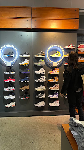 Nike Sydney Pitt Street - Thumbnail