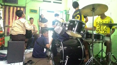 Photos of SMPN 13 Madiun
