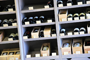 Photo n°13 de Les Caves de la Vallée à Les Herbiers (Cave à vins)