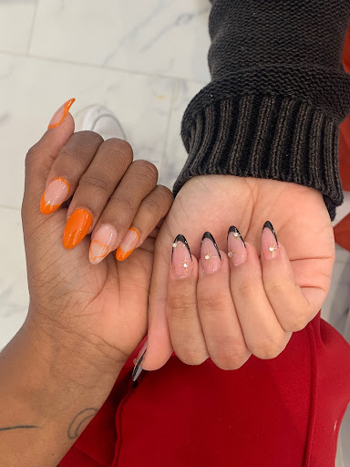 Elegance Nails - Thumbnail