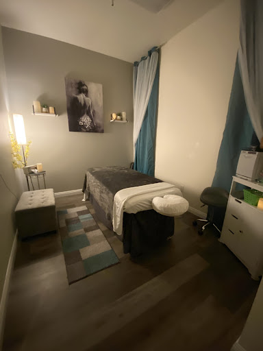Rhonda Wilson’s Healing Hands, Massage Spa Gallery - United States