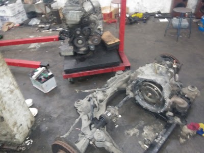Photos of Bengkel Mobil Pe'eng