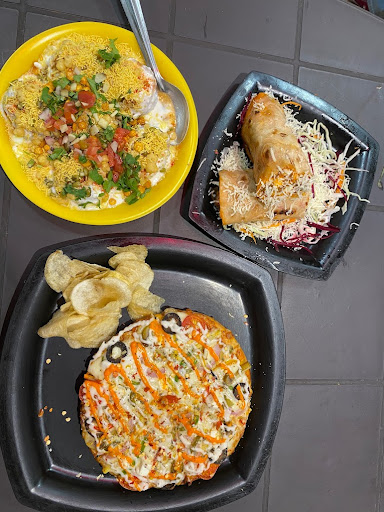 As the best pure veg restaurant in Thane, Samarth's Food Divine takes pride in using fresh, high-…