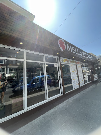 Mell's kitchen Asian & More