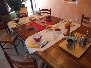 Photo n°13 de Le Mas du Moulin - Gîtes et chambres d'hôtes à Vesseaux (Chambre d'hôtes)