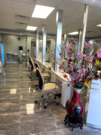 Ombre nail spa