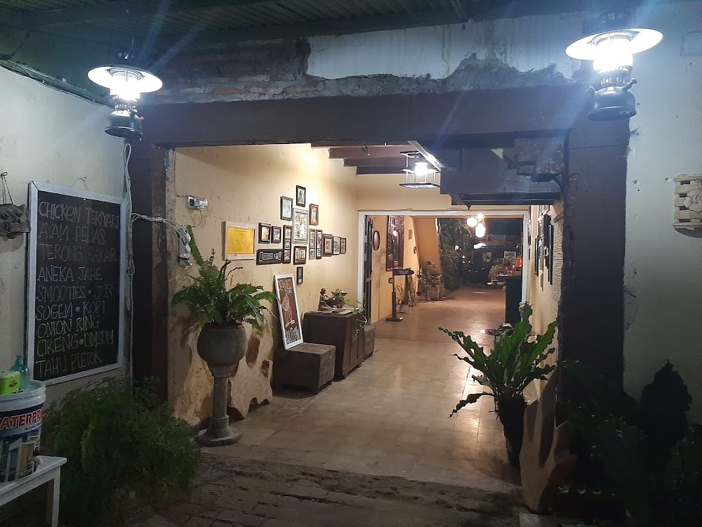 Dewald Cafe And Eatery