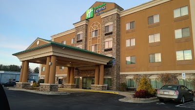 Photos of Holiday Inn Express & Suites Mount Airy
