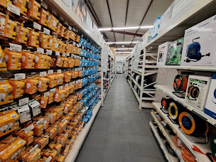 Photo n°15 de Espace Emeraude à Pamiers (Magasin de vêtements professionnels)