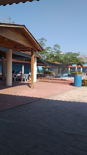 Alberca Campestre - Thumbnail