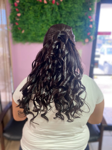 Yesenia - Visual