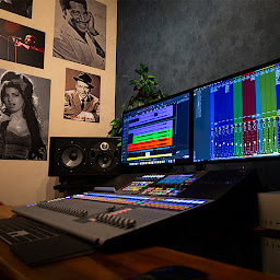 Photo n°2 de Studio 27 Bis à Saint-Gaultier (Agence de location de matériel)
