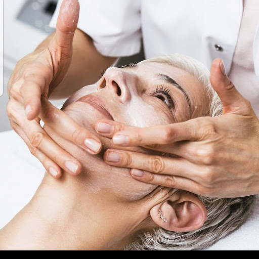 Royal Bay Skincare and acne center - Thumbnail
