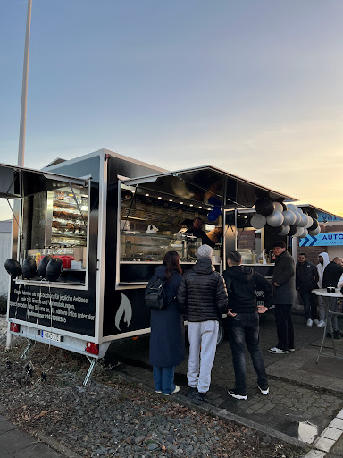Sems Kitchen Food Truck - Germany