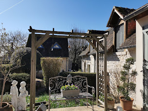 Photo n°8 de Nikki Bobeldijk LEGGETT IMMOBILIER INTERNATIONAL St Aignan sur Cher à Mareuil-sur-Cher (Agence immobilière)