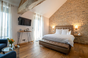 Photo n°2 de Nuits aux Sources à Chassey-le-Camp (Chambre d'hôtes)