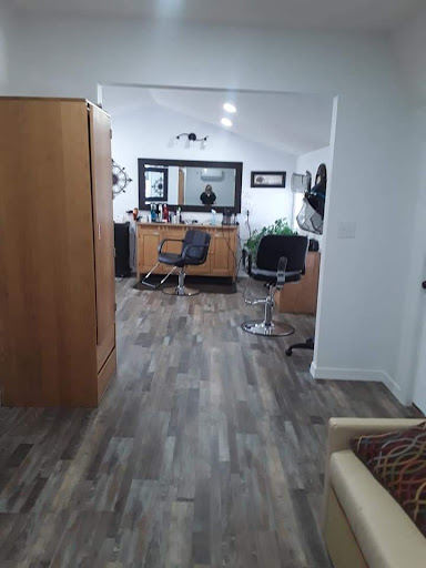 Margarets Salon - Thumbnail