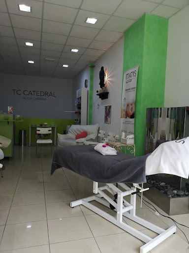 Alicia Cabrera Estética las palmas| Combatimos : celulitis ,flacidez y arrugas - Thumbnail