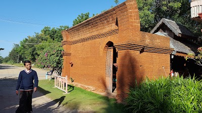 Photos of Kaday Aung Hotel
