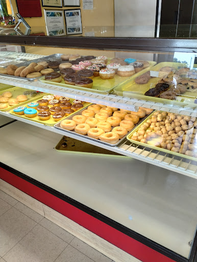 Dippin Donuts - Visual
