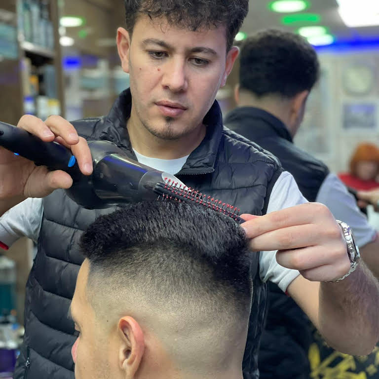 GALLERY BARBERS LEEDS market Barber Shop