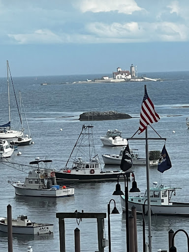 Gail Fox - Realtor in NH, ME & MA Seacoast - Thumbnail