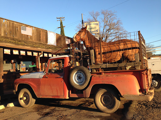 Hopper's Corner Saloon - Thumbnail