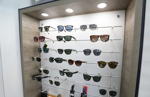 Opticare Opticians - Visual