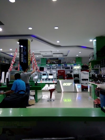 Photos of Cell Com