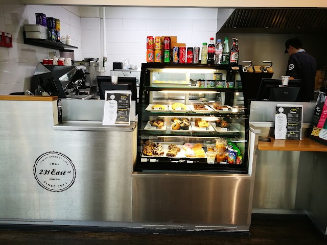 231 East burger gourmet