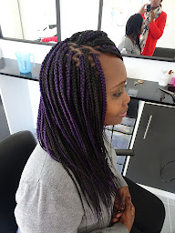 Photo n°1 de MagdaCoiffure Cosmétique Afro Nantes sorinieres à Les Sorinières (Salon de coiffure)