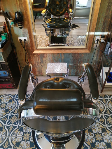 García Peluquería de Caballeros Gallery - Spain
