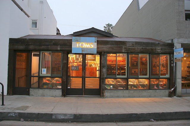TOMS Flagship Store